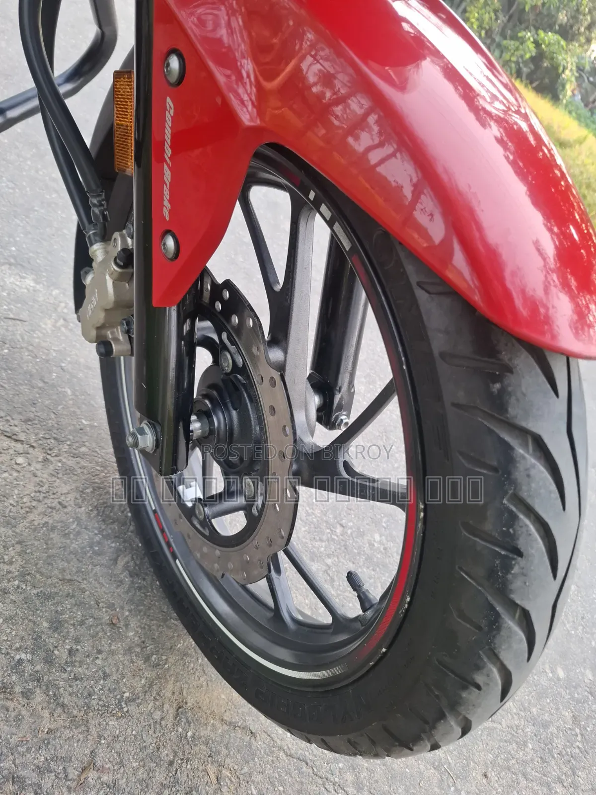 হোন্ডা হর্নেট ২০২২ রেড
