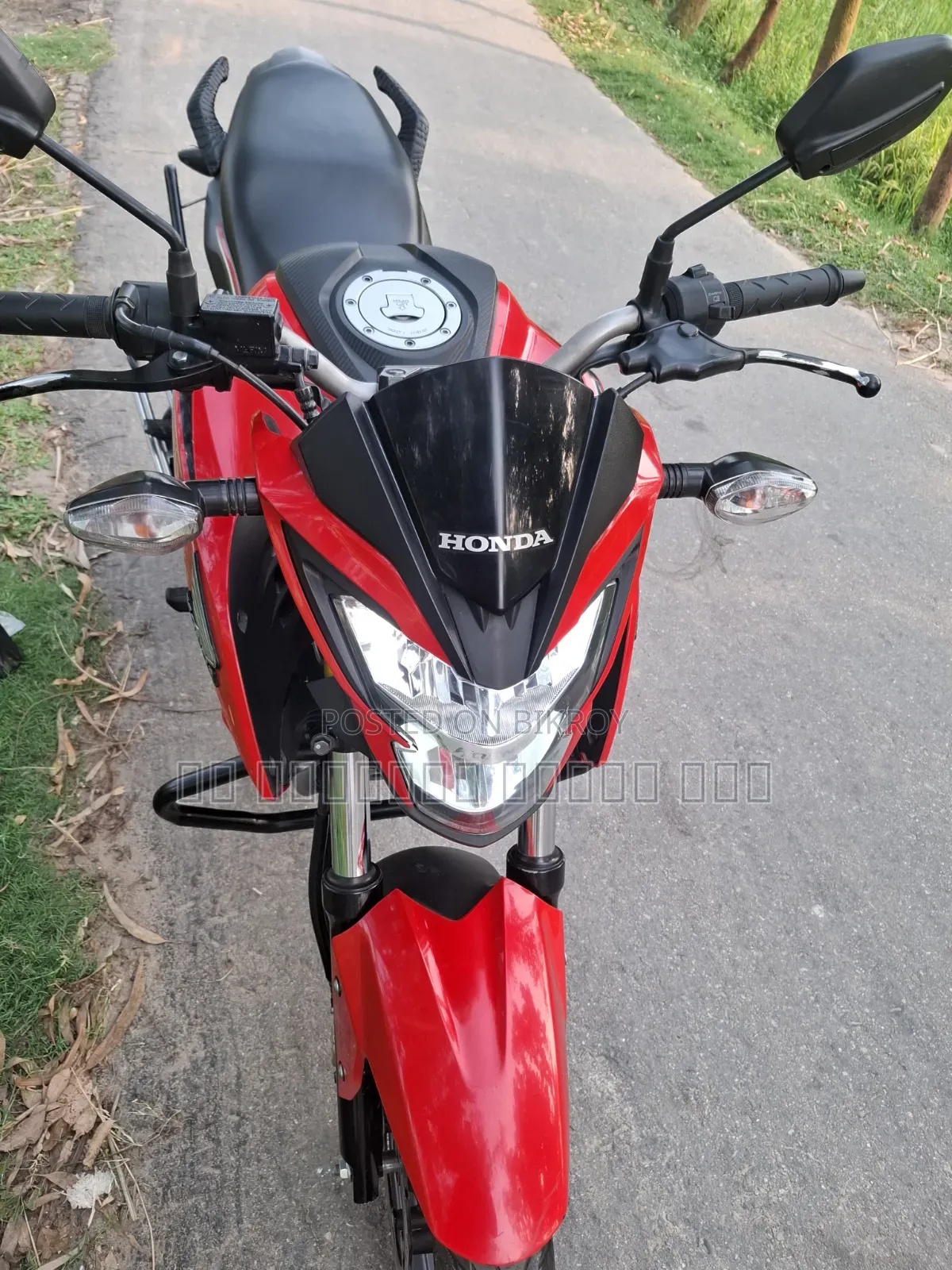 হোন্ডা হর্নেট ২০২২ রেড