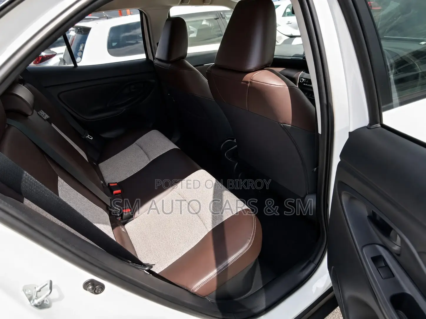 Toyota Yaris Cross 1.5 Hybrid FWD 2021 Pearl