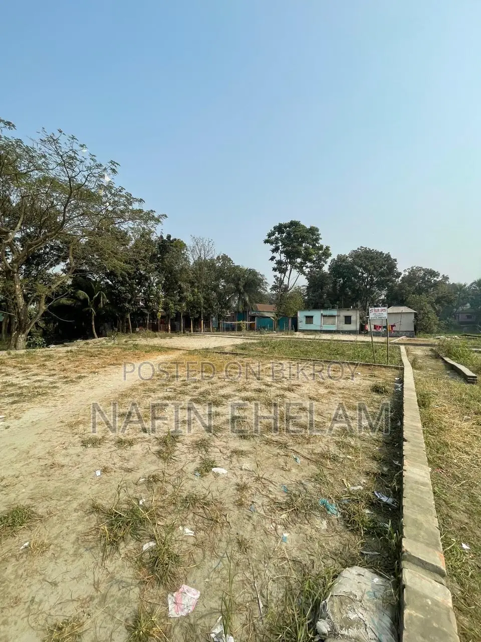 Land for sale in plot format