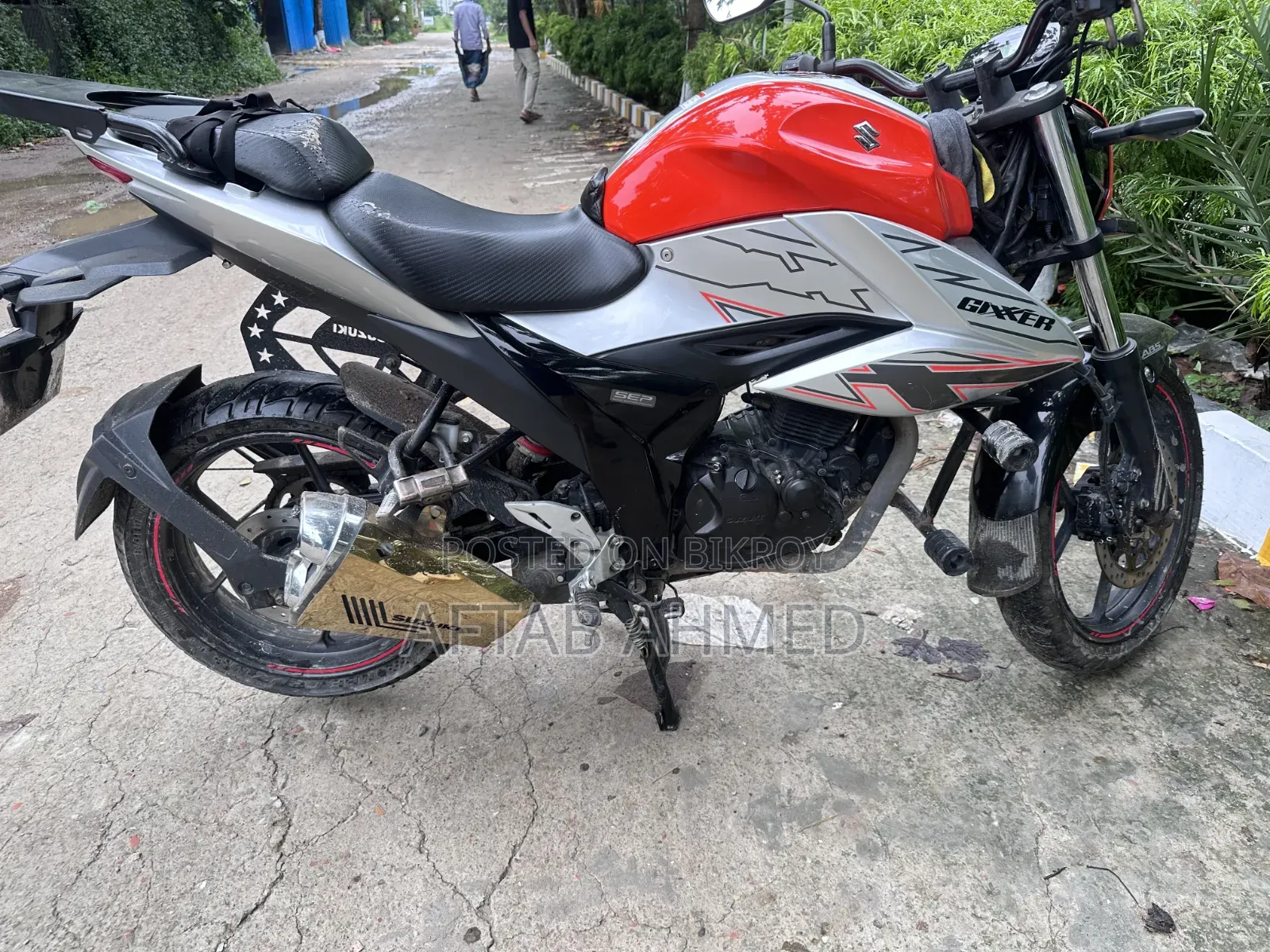 Suzuki Gixxer Fi ABS 2023 Orange