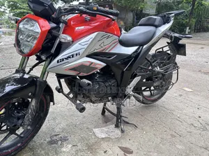 Suzuki Gixxer Fi ABS 2023 Orange
