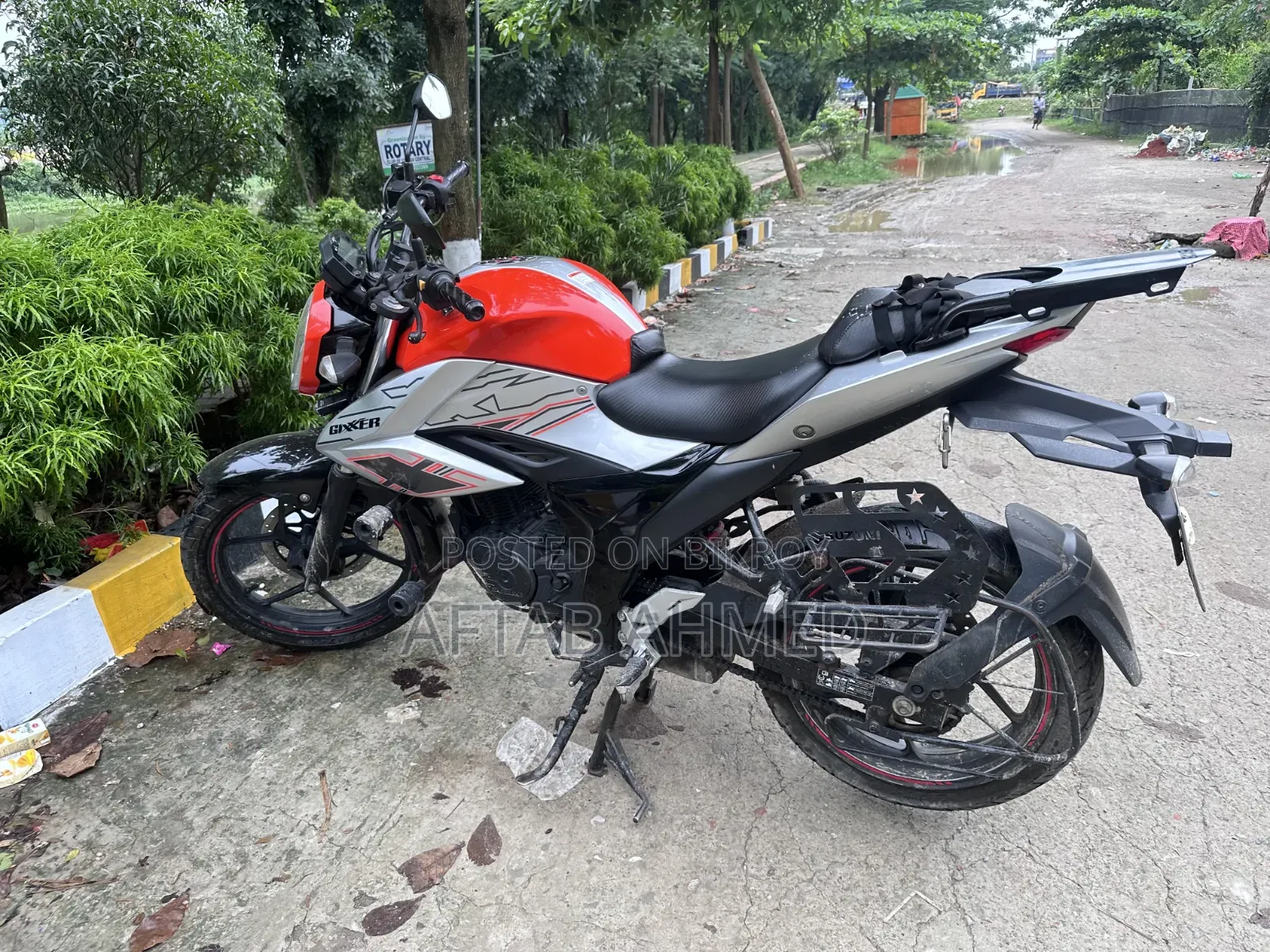 Suzuki Gixxer Fi ABS 2023 Orange