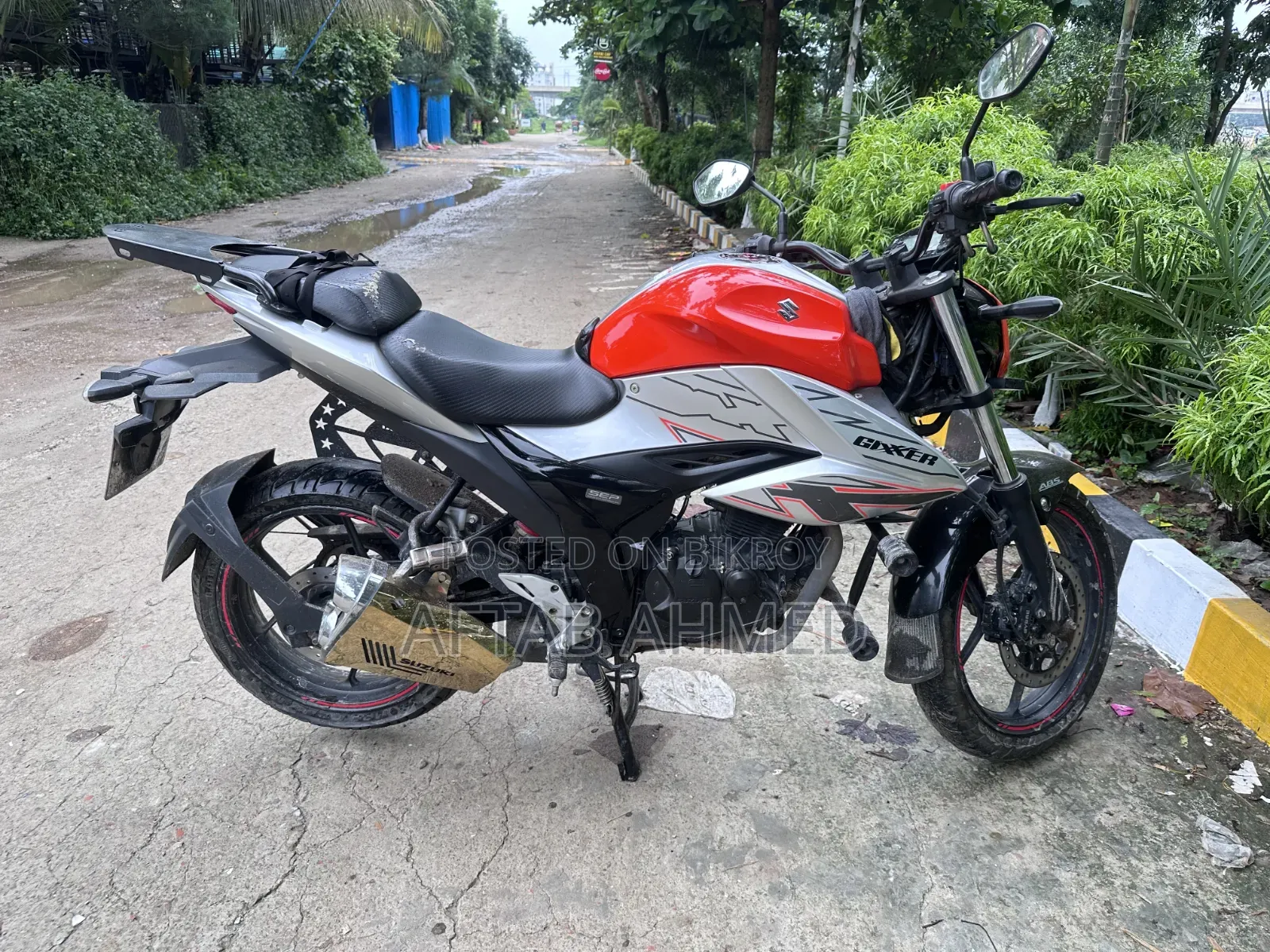 Suzuki Gixxer Fi ABS 2023 Orange