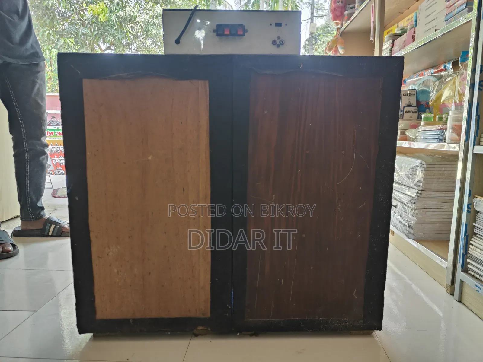 চমৎকার বেজ আর হেভি সাউন্ডসহ বিশাল সাইজ স্পিকার ও অ্যাম্প্লিফায়ার সেট!