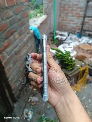 Apple iPhone 6 64 GB White