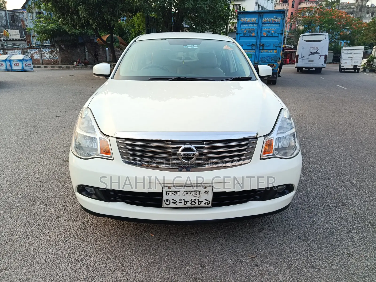 Nissan Bluebird 2012 Pearl