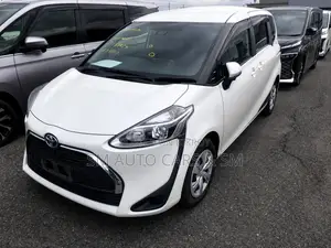 Toyota Sienta 1.5 Hybrid FWD 2021 Pearl