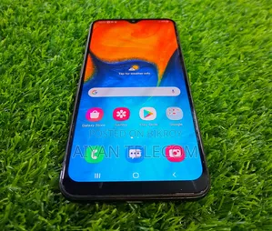 Samsung Galaxy A20 32 GB Black