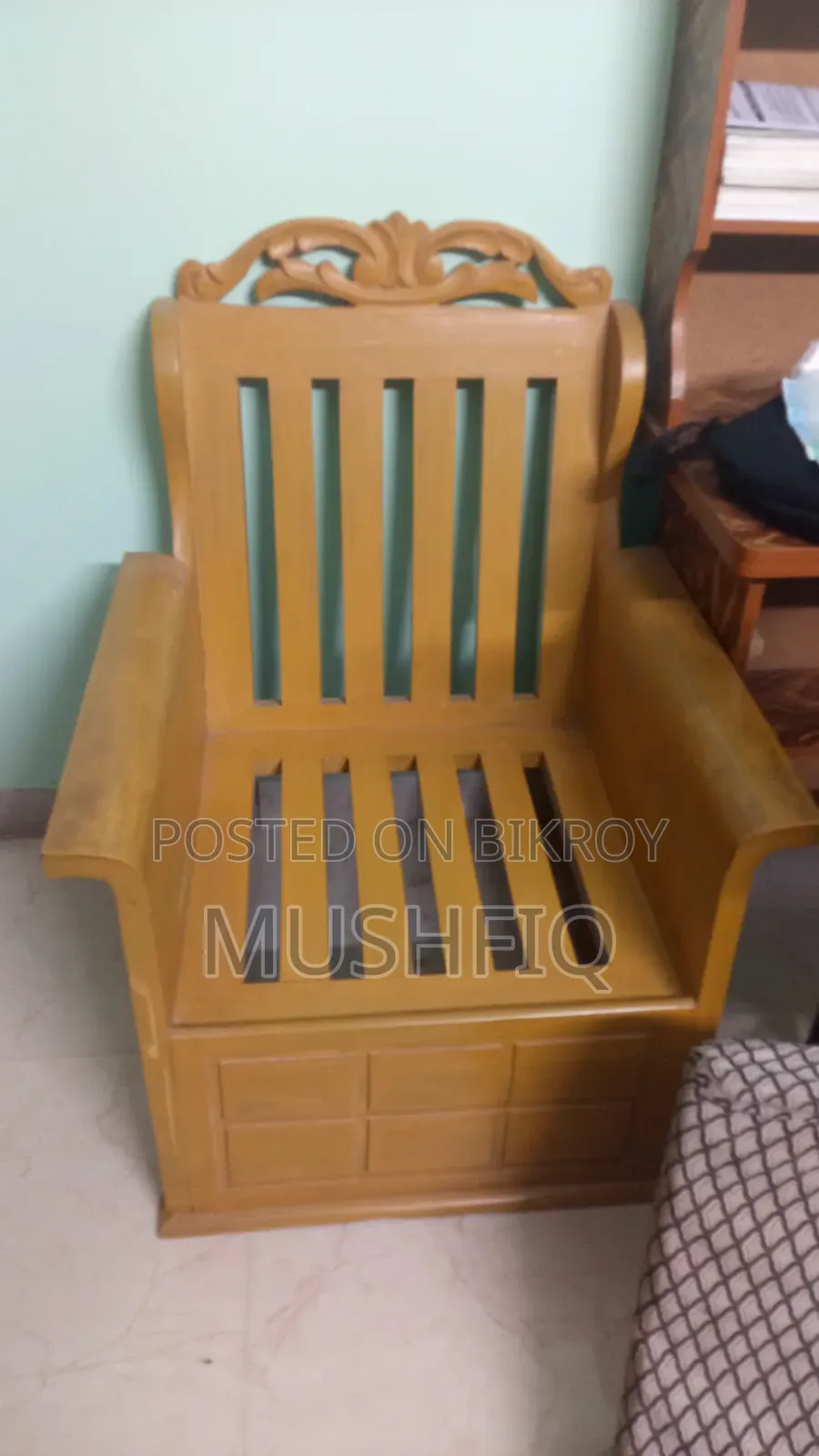 Single Sofa for Bedroom