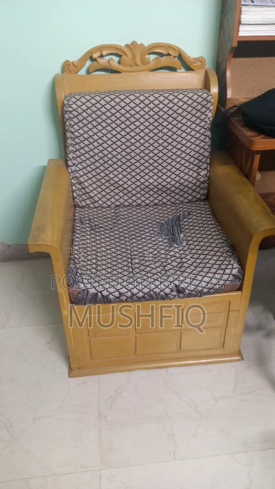 Single Sofa for Bedroom