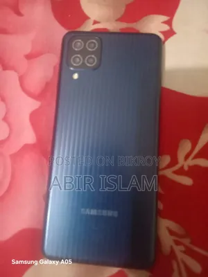 Samsung Galaxy M12 128 GB Blue