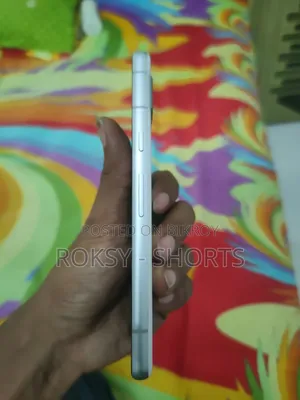 Google Pixel 7a 128 GB White