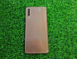Samsung Galaxy A7 128 GB Gold