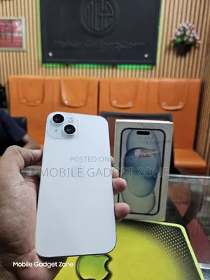 Apple iPhone 15 128 GB White