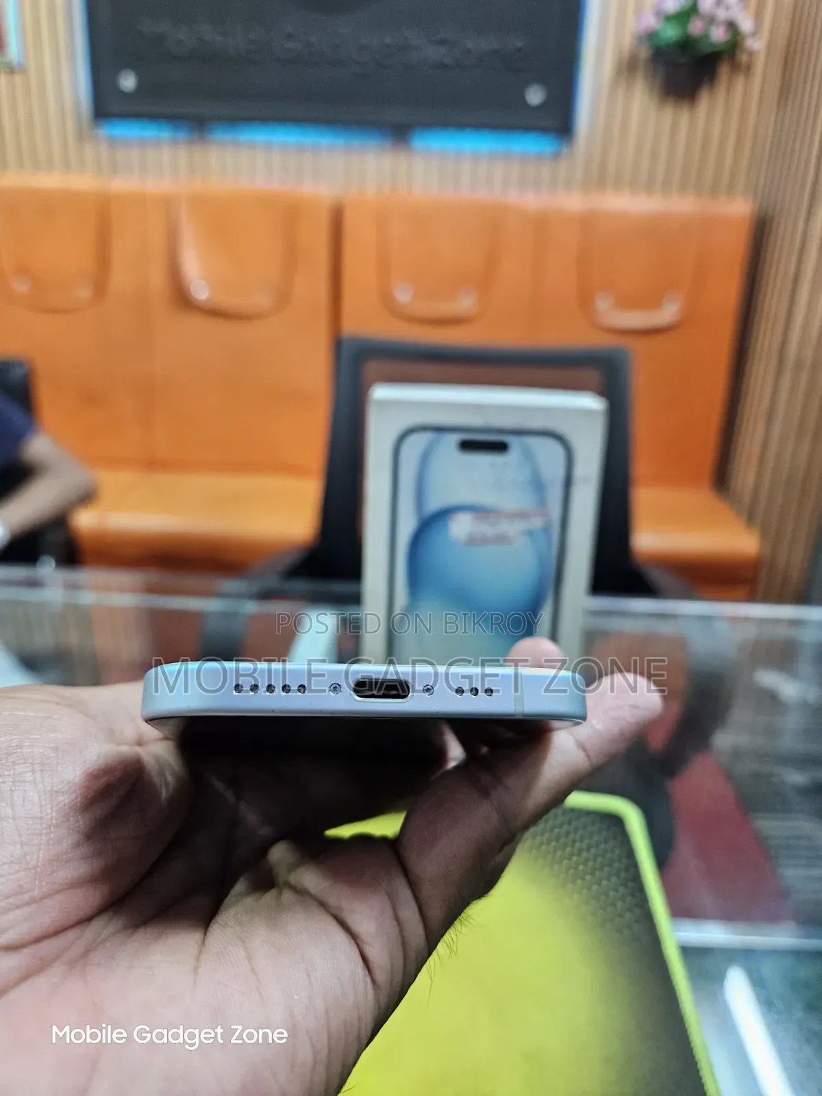 Apple iPhone 15 128 GB White
