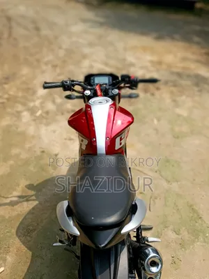 Suzuki Gixxer Monotone 2022 Red