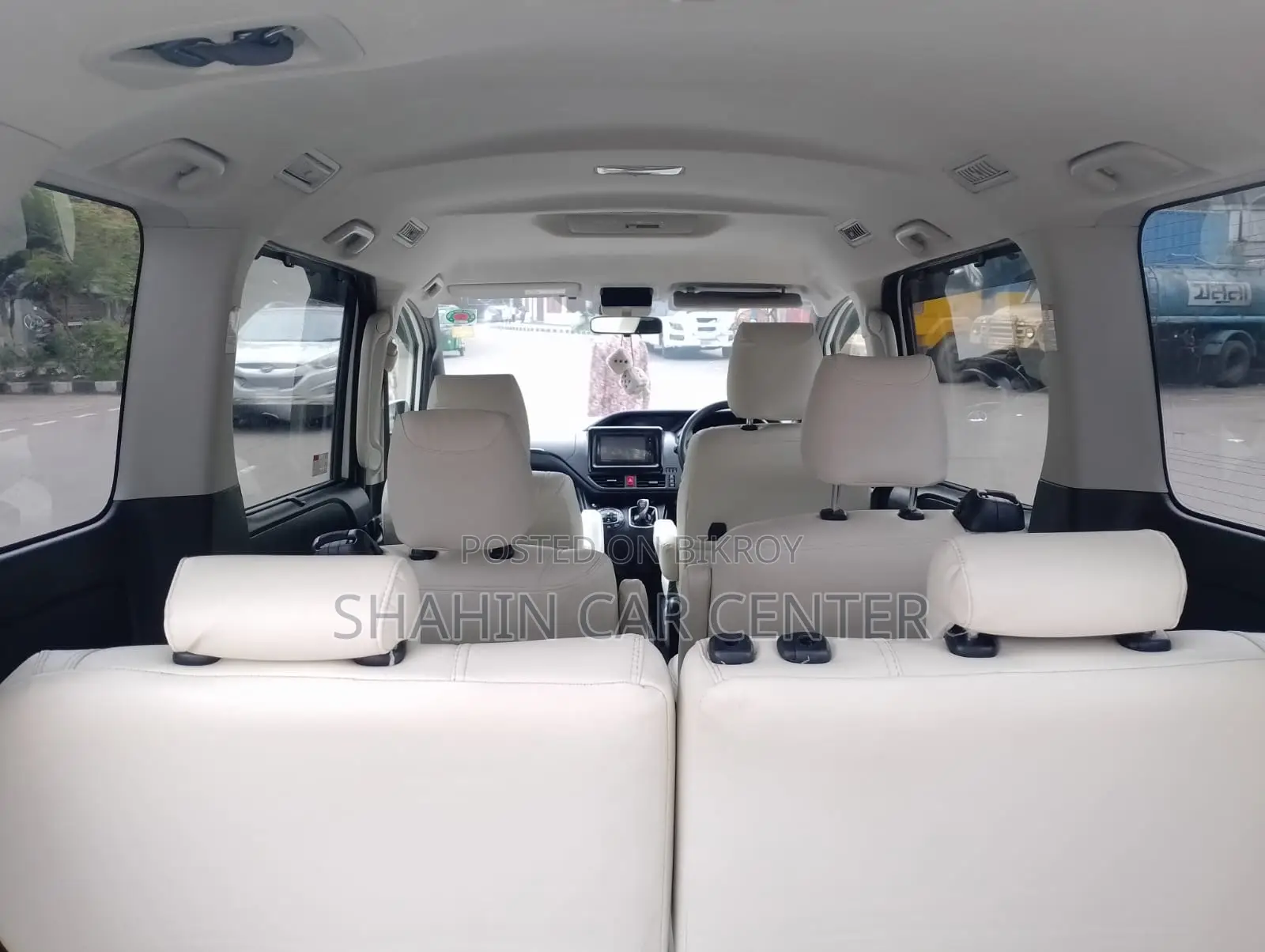 Toyota Noah 2.0 AWD (7 Seater) 2014 Pearl