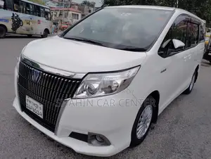Toyota Noah 2.0 AWD (7 Seater) 2014 Pearl