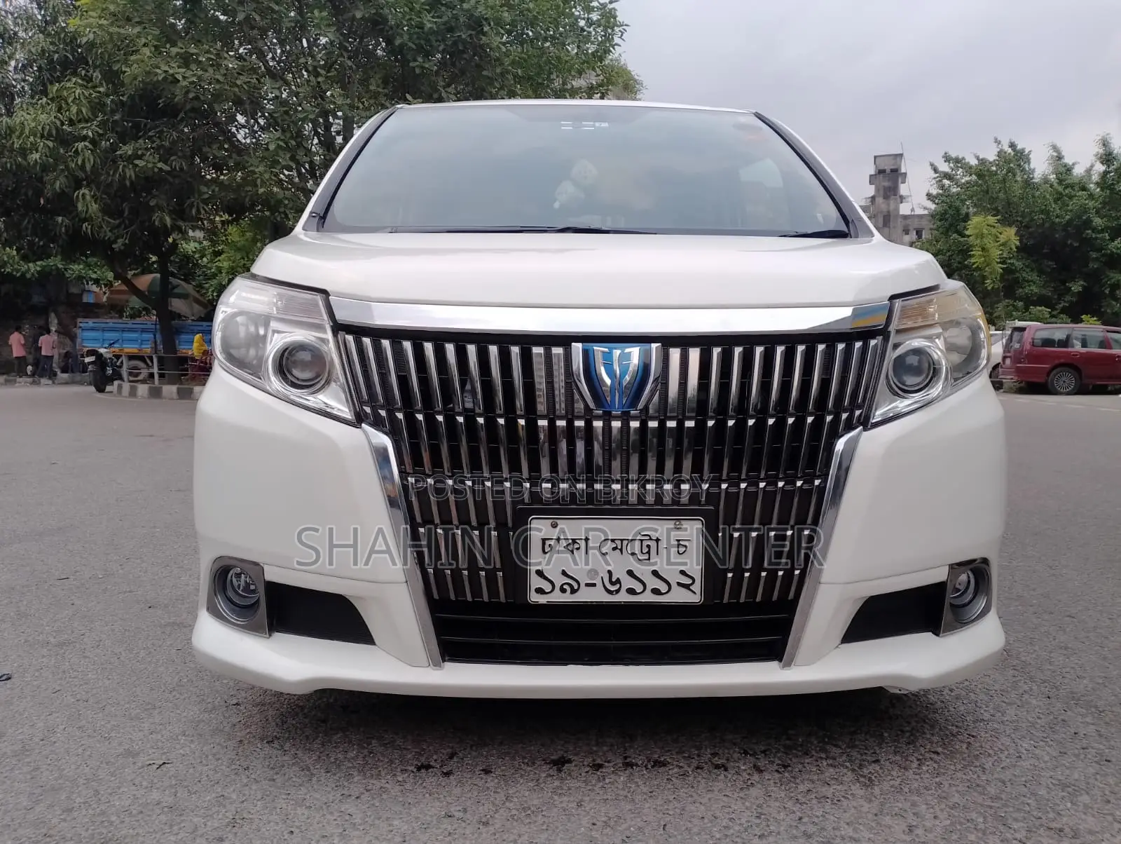 Toyota Noah 2.0 AWD (7 Seater) 2014 Pearl