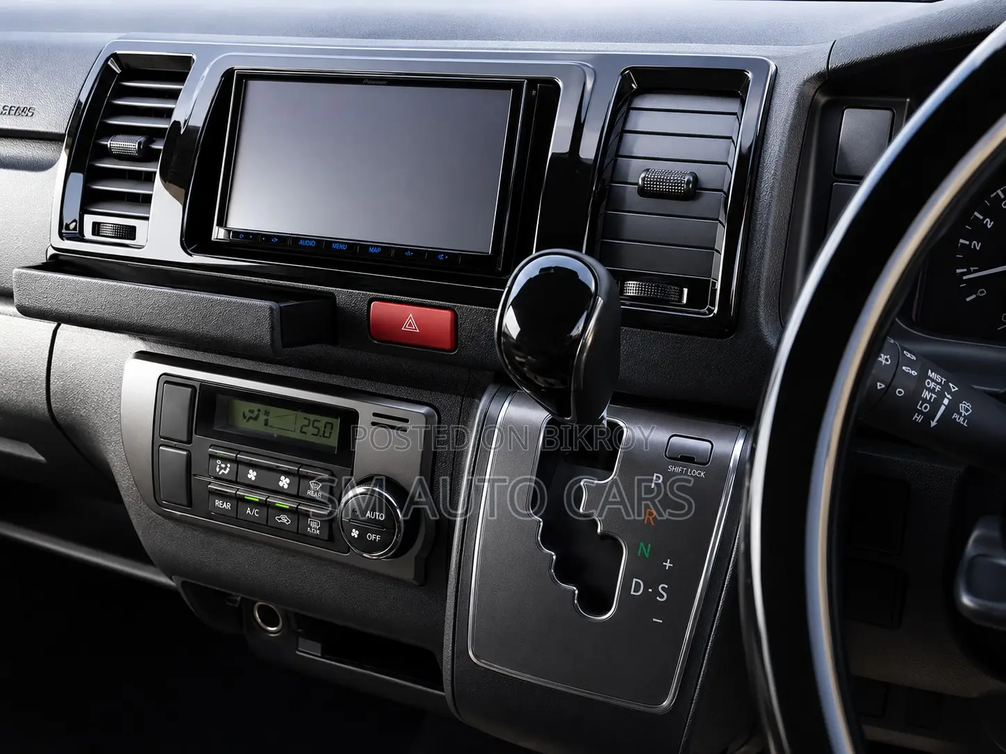 Toyota HiAce 2024 Black