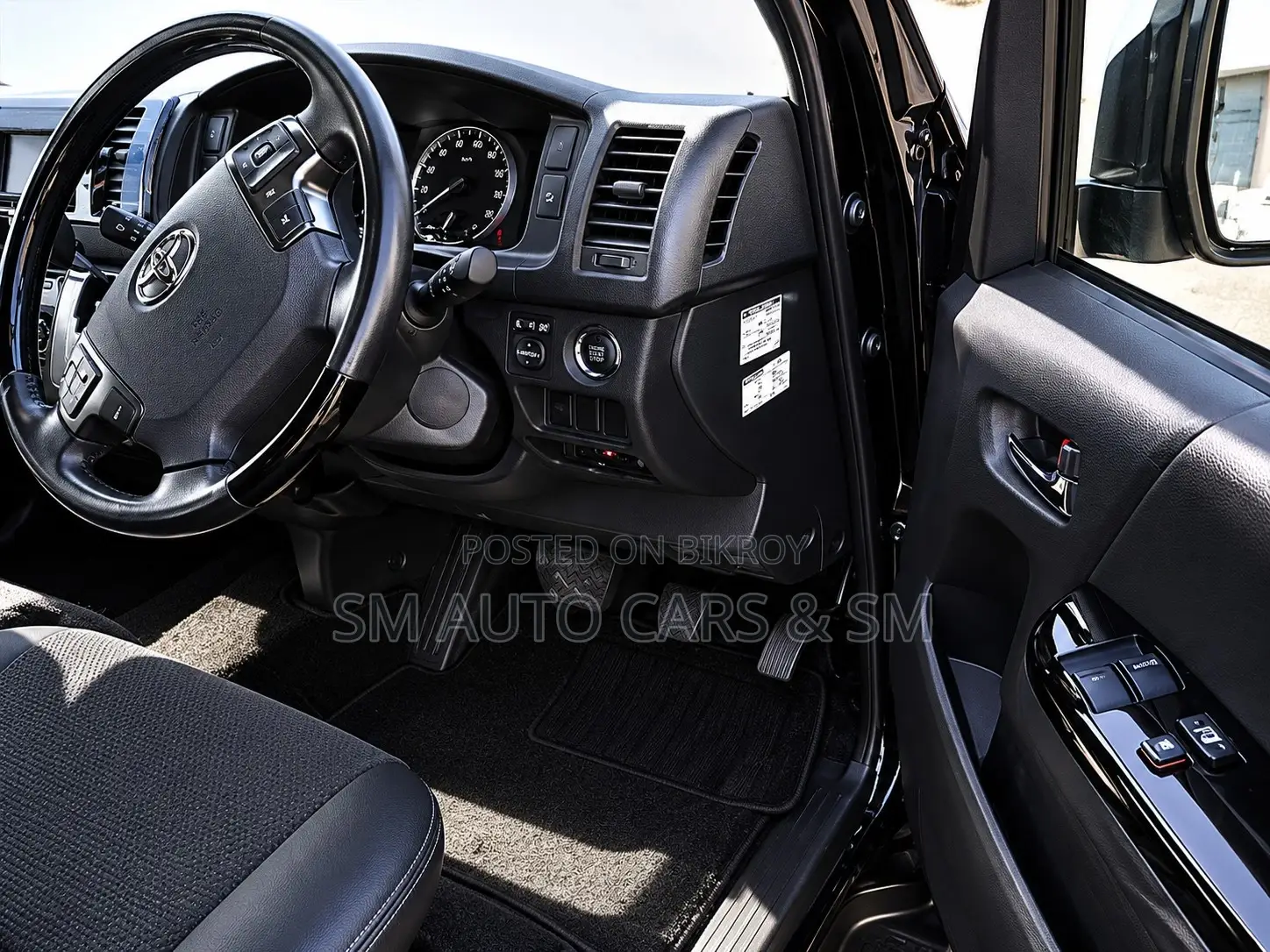 Toyota HiAce 2024 Black