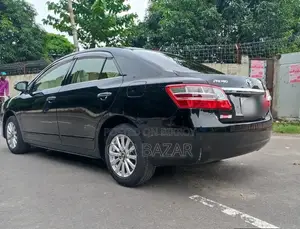 টয়োটা প্রিমিও ১.৫ ফোর-হুইল ড্রাইভ ২০১৪ ব্ল্যাক