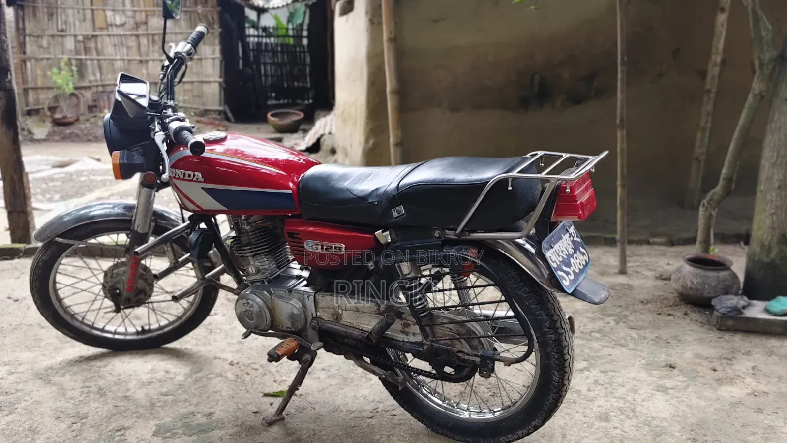 হোন্ডা ১৯৯৮ রেড