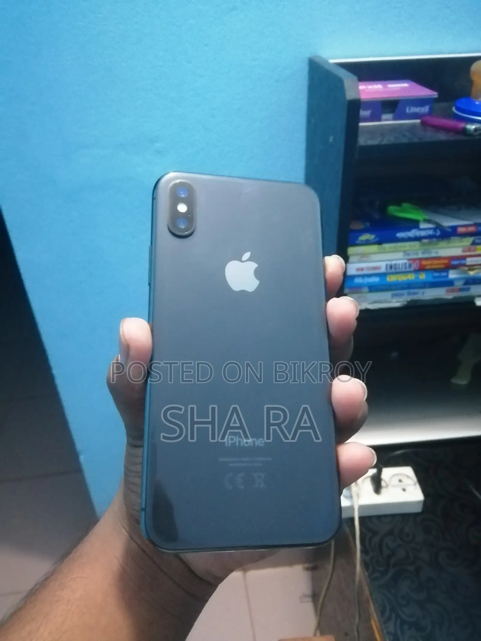 Apple iPhone X 64 GB Gray