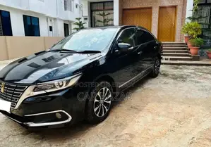 টয়োটা প্রিমিও ১.৫ ফ্রন্ট হুইল ড্রাইভ ২০১৮ কালো