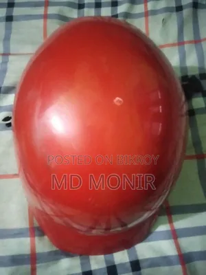 লাল হেলমেট বিক্রির জন্য