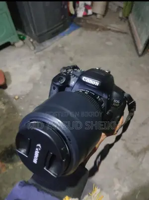 Canon 700d Camera