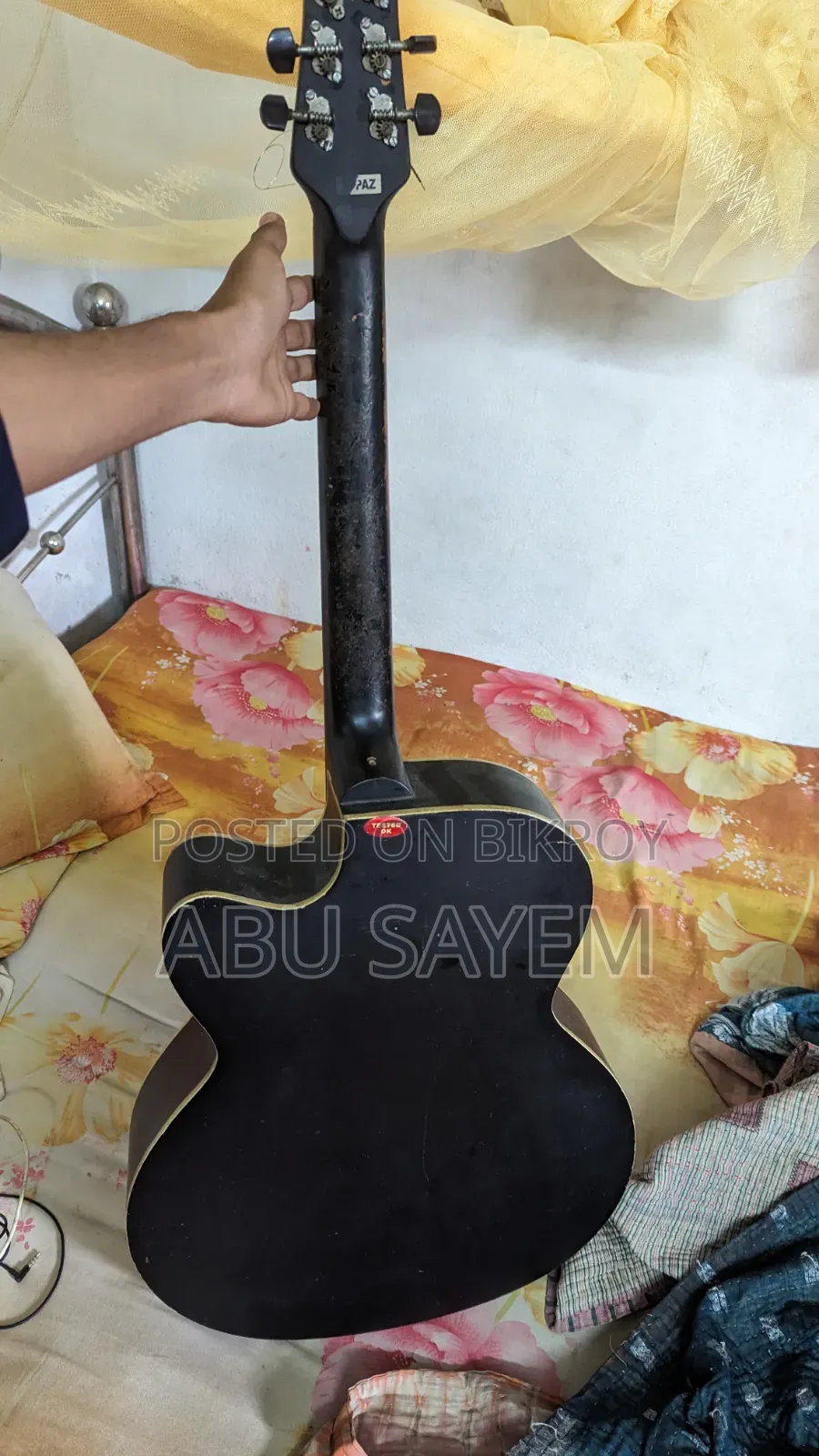Acoustic Guitar