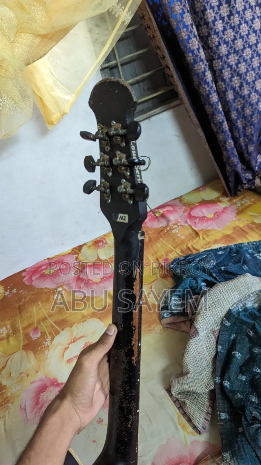 Acoustic Guitar