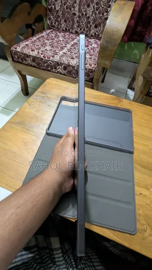 ট্যাবলেট ১২৮ জিবি ব্ল্যাক