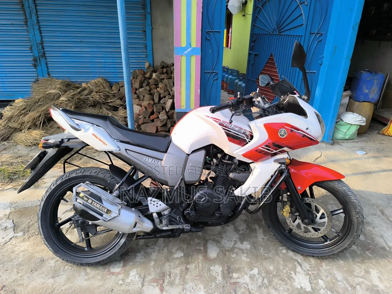 Yamaha YZF-R 2015 White