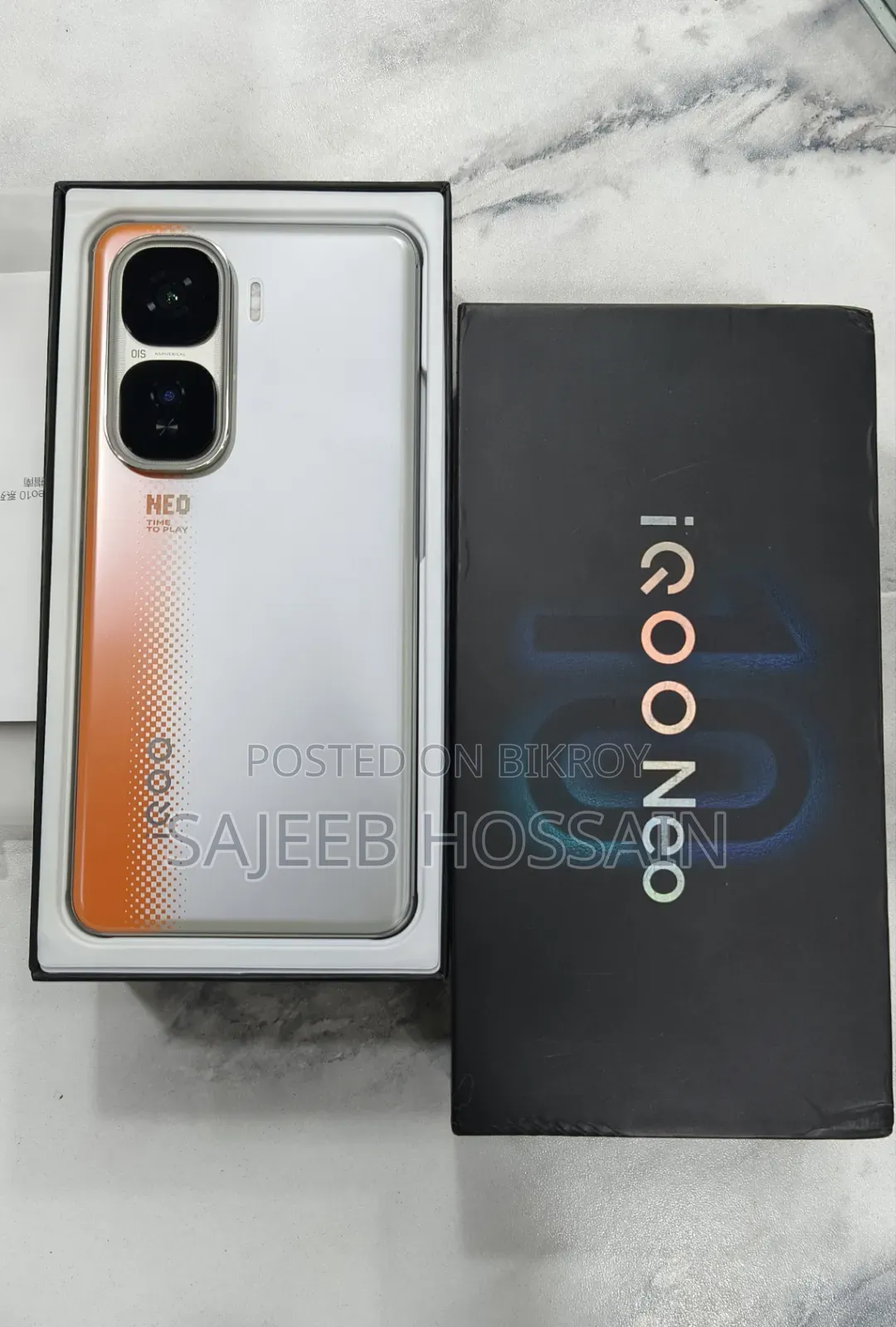 iQOO 256 GB Silver