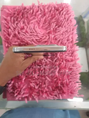 Tecno Spark 30 Pro ২৫৬ জিবি সিলভার