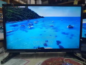 Used Walton 24" Led Tv / Monitor (Good Condition)