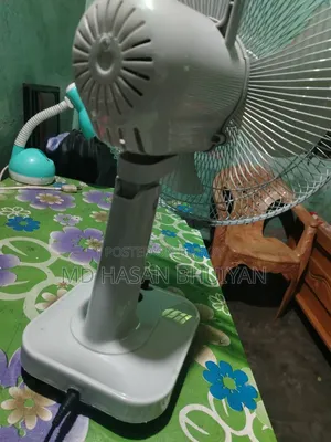Rechargeable AC/DC Fan