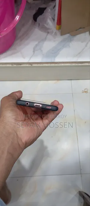 Samsung Galaxy S10 Plus 128 GB Orange