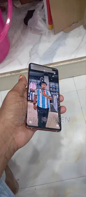 Samsung Galaxy S10 Plus 128 GB Orange