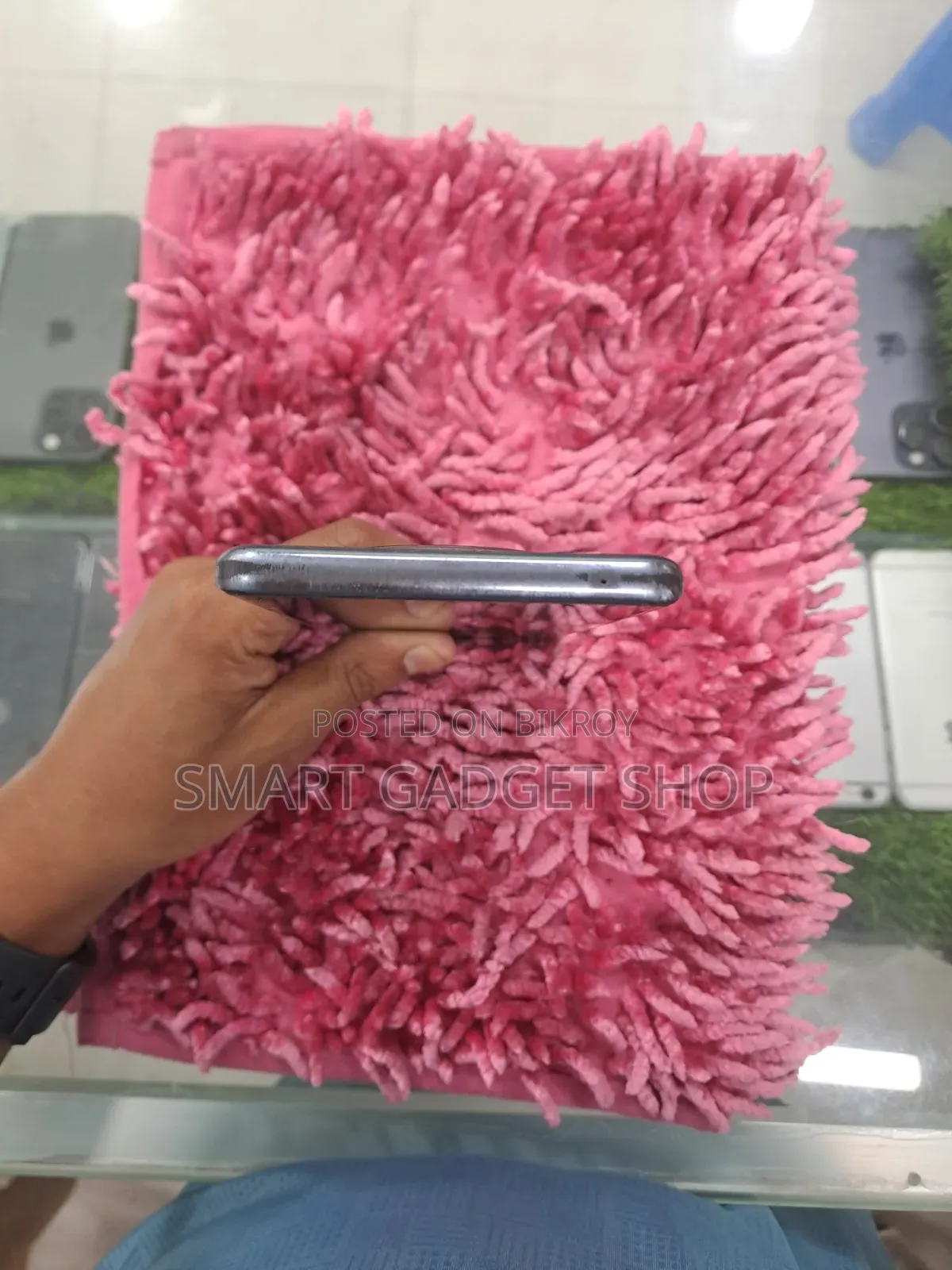 Realme 128 GB Blue