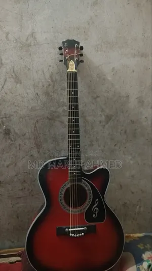 Selling guitar because I need money urgently