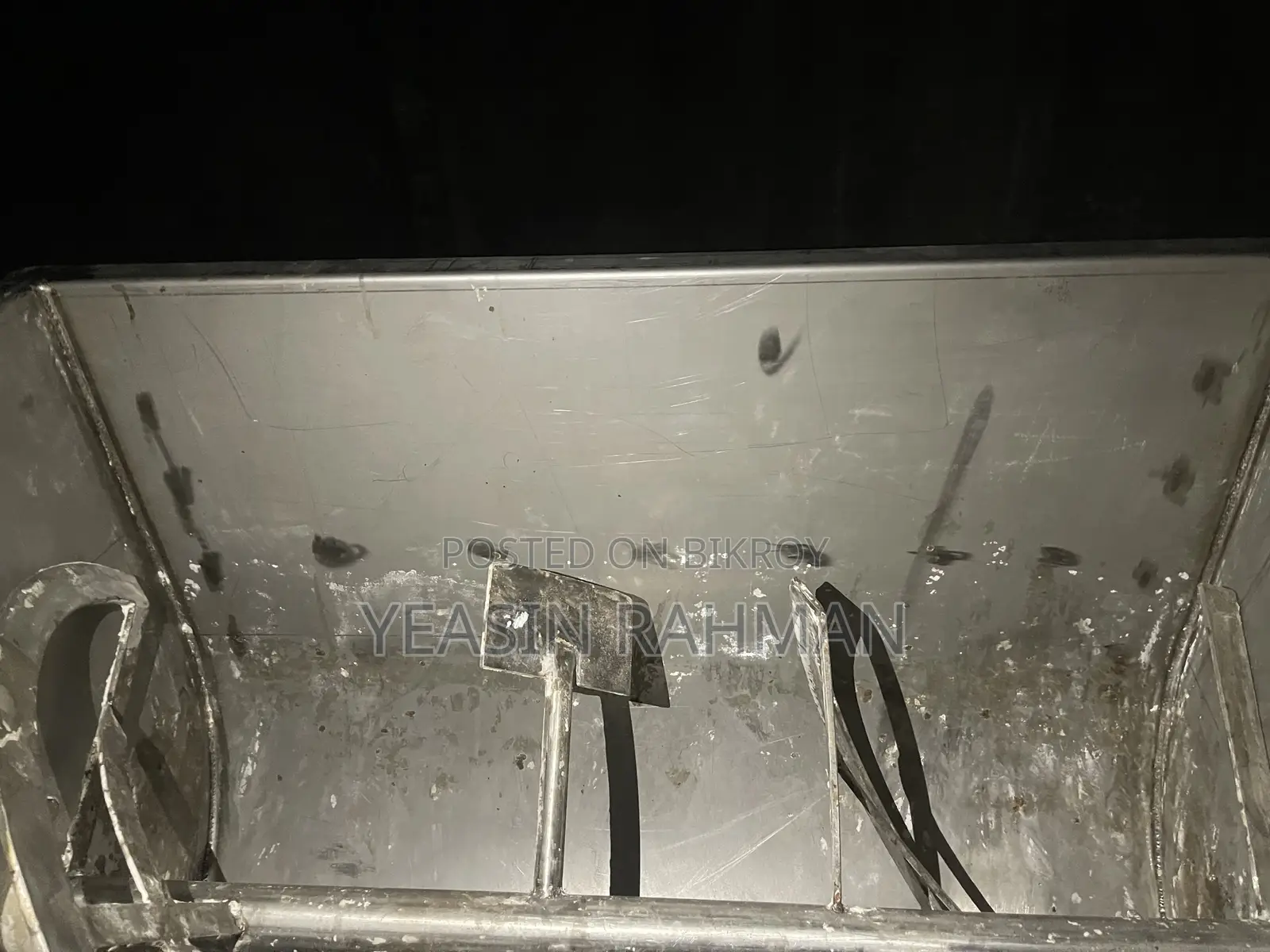 Detergent Mixer Machine, used only 8 times.