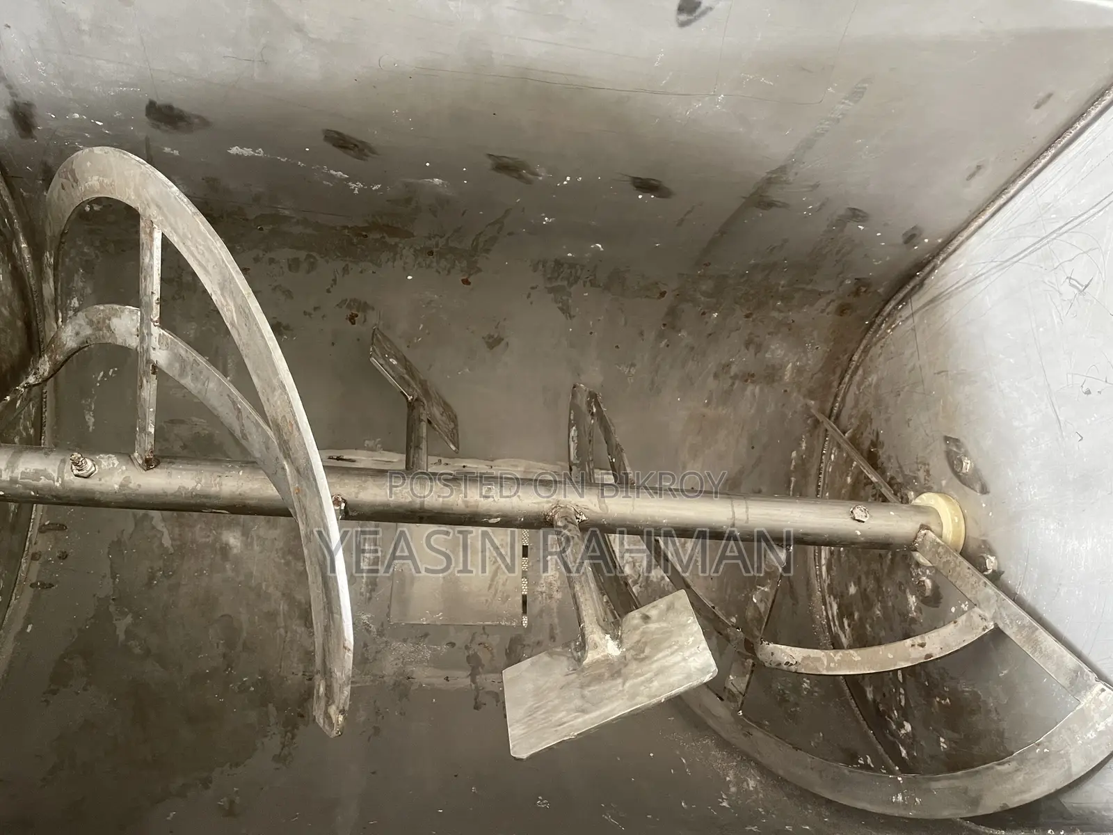 Detergent Mixer Machine, used only 8 times.