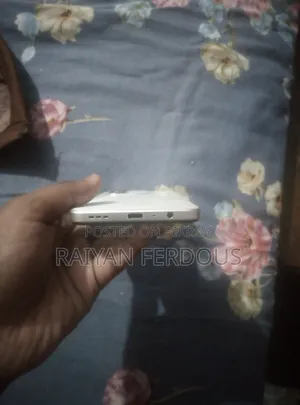 Oppo A3X 4G 128 GB White
