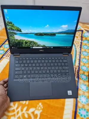 Laptop Dell 3GB Intel SSD 256GB