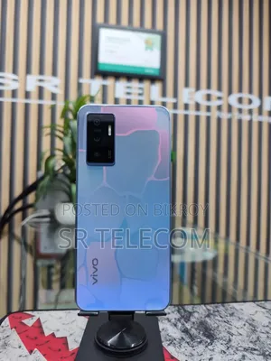 Vivo Y75 128 GB