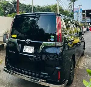Toyota Noah 2.0 FWD (8 Seater) 2019 Black